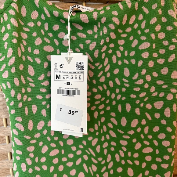 ZARA Bodycon Dress - Picture 2 of 4